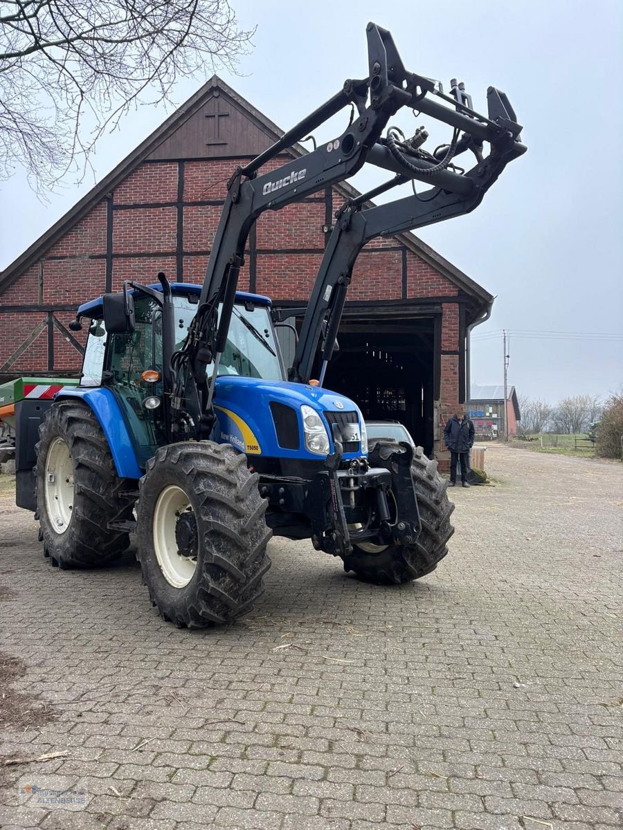 Traktor van het type New Holland T5050, Gebrauchtmaschine in Altenberge (Foto 3)