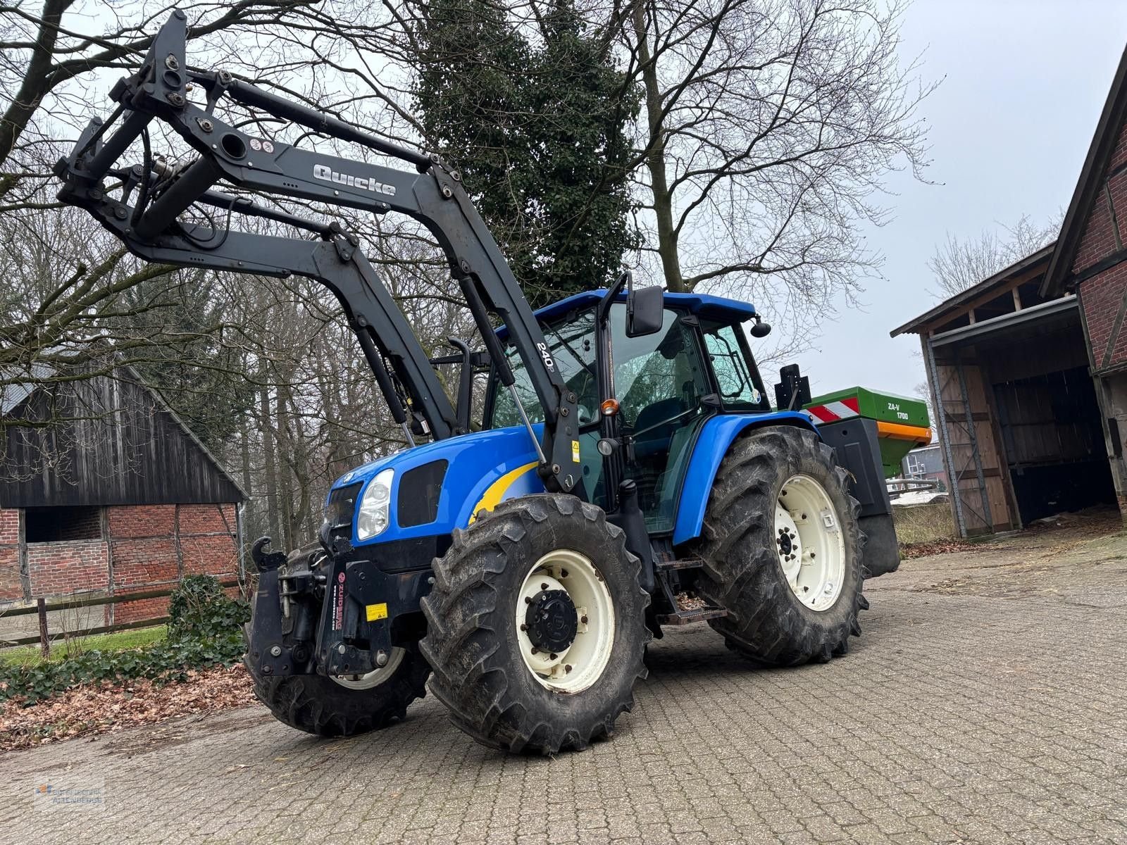 Traktor van het type New Holland T5050, Gebrauchtmaschine in Altenberge (Foto 1)