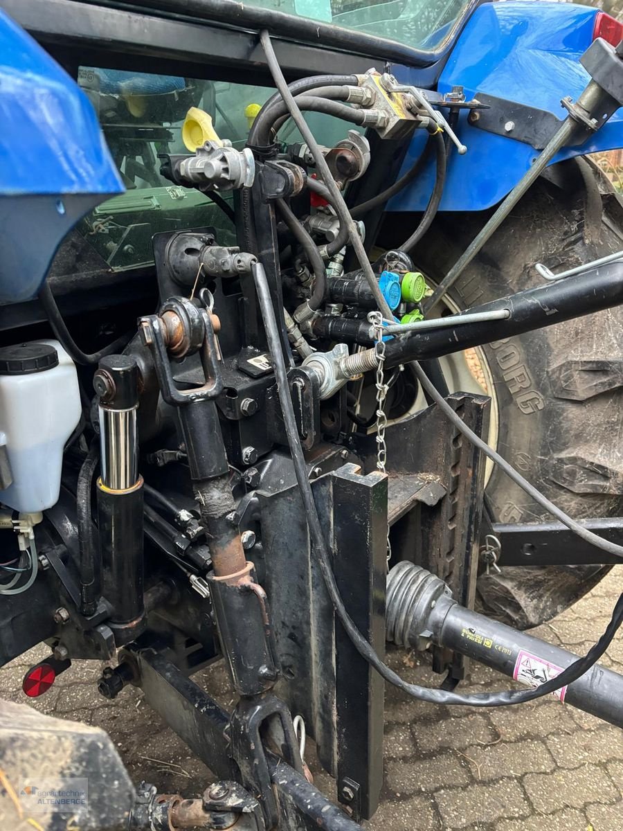 Traktor van het type New Holland T5050, Gebrauchtmaschine in Altenberge (Foto 7)