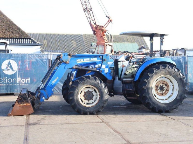 Traktor tipa New Holland T5.100 4WD ROPS, Gebrauchtmaschine u Antwerpen (Slika 1)