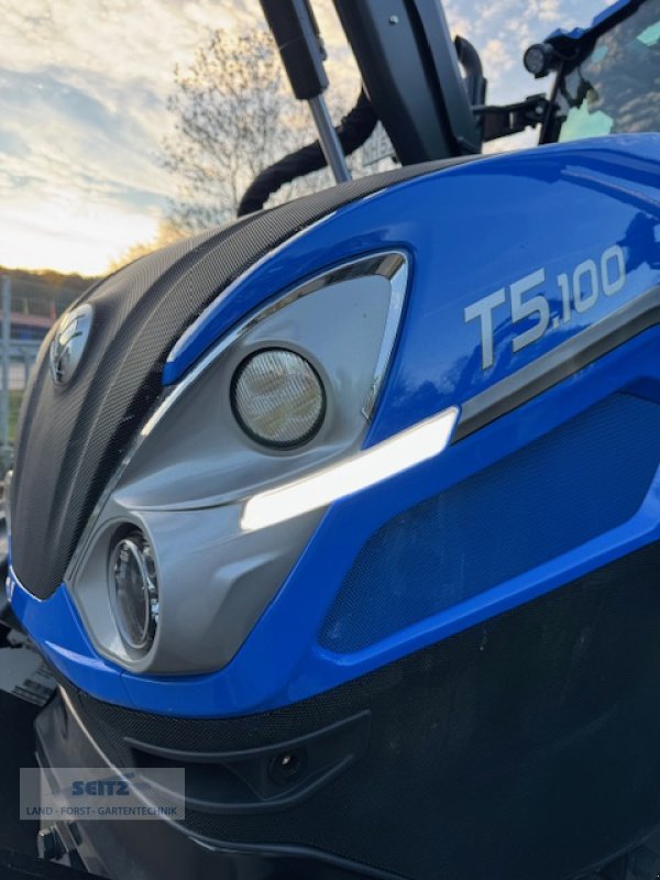 Traktor of the type New Holland T5.100 DC CAB 1.5 HD, Neumaschine in Lindenfels-Glattbach (Picture 10)