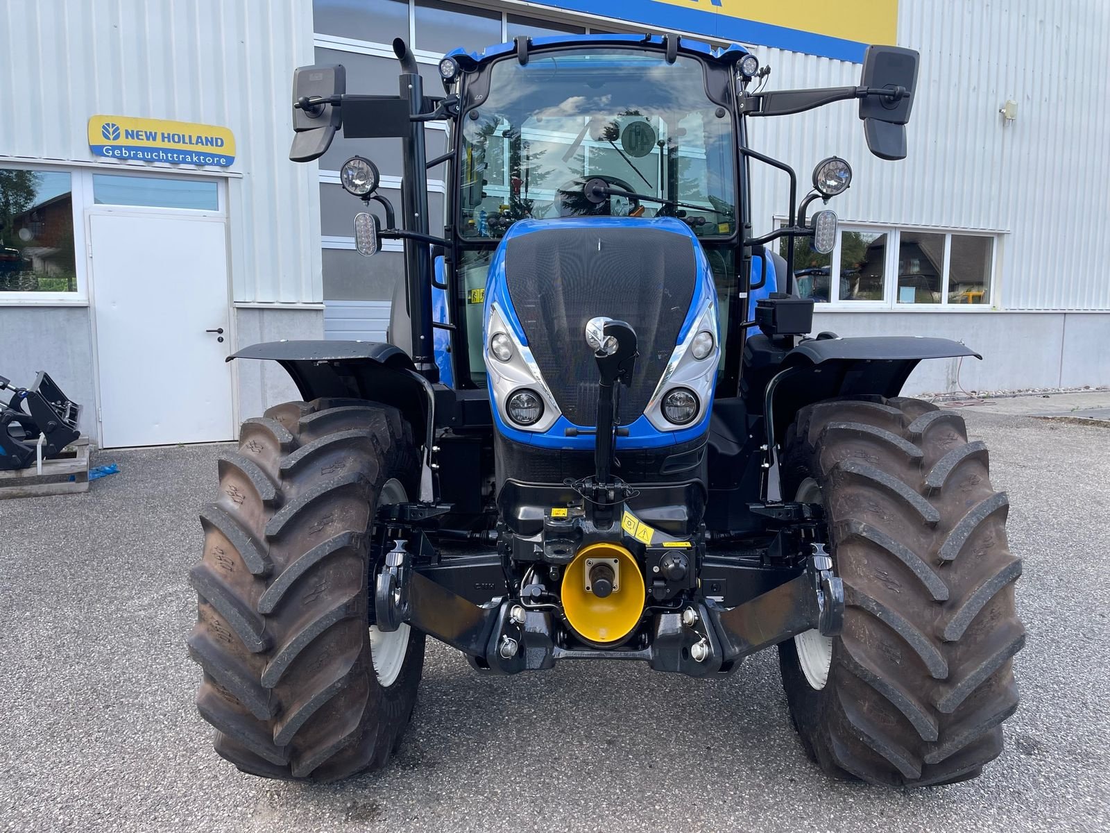 Traktor Türe ait New Holland T5.100 Dual Command, Gebrauchtmaschine içinde Burgkirchen (resim 3)