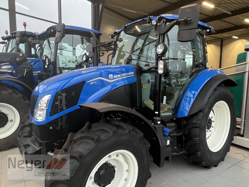 Traktor of the type New Holland T5.100 Dual Command, Neumaschine in Bad Waldsee Mennisweiler (Picture 1)
