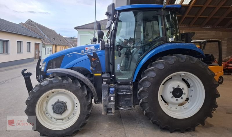 Traktor от тип New Holland T5.100 Dual Command, Gebrauchtmaschine в Ziersdorf (Снимка 2)