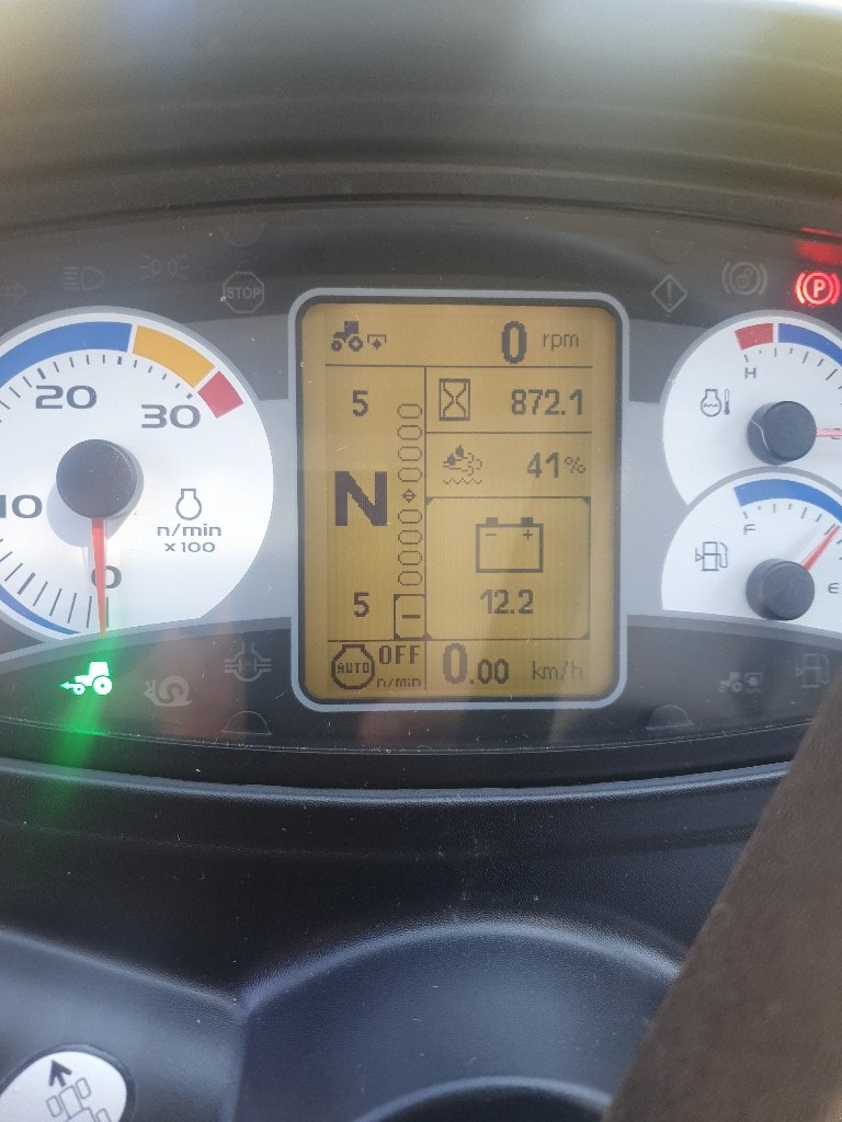 Traktor van het type New Holland T5.100 EC, Gebrauchtmaschine in VILLAINES LA JUHEL (Foto 2)