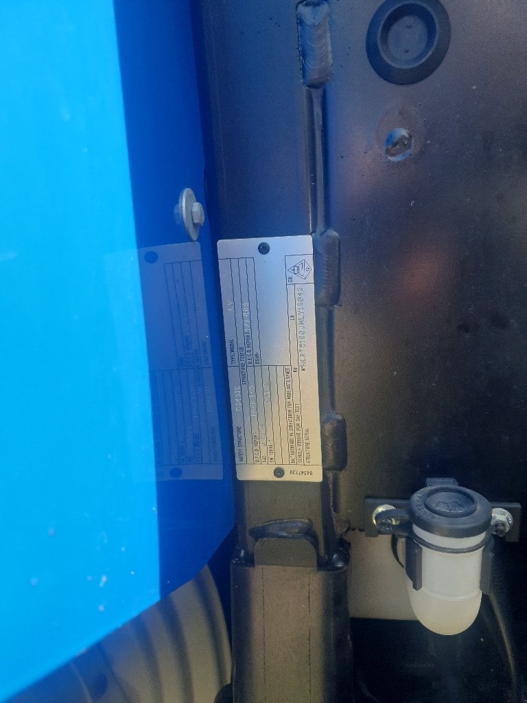 Traktor van het type New Holland T5.100 EC, Gebrauchtmaschine in VILLAINES LA JUHEL (Foto 7)