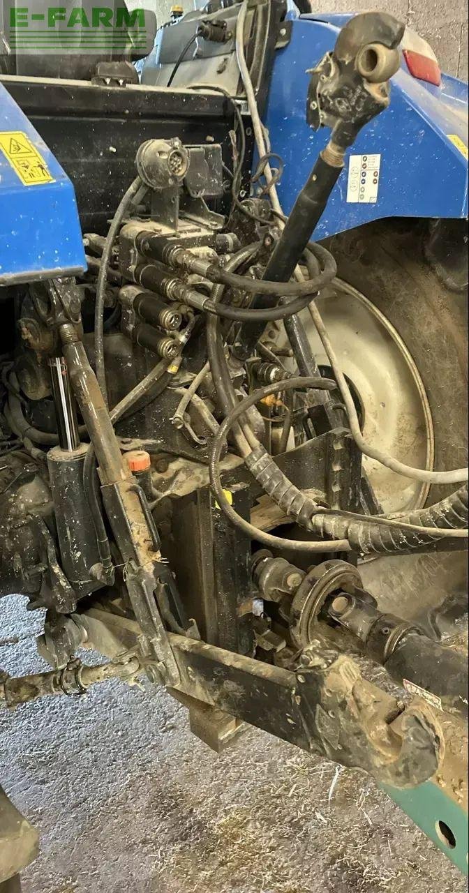 Traktor of the type New Holland t5.100 ec, Gebrauchtmaschine in CHAUVONCOURT (Picture 5)