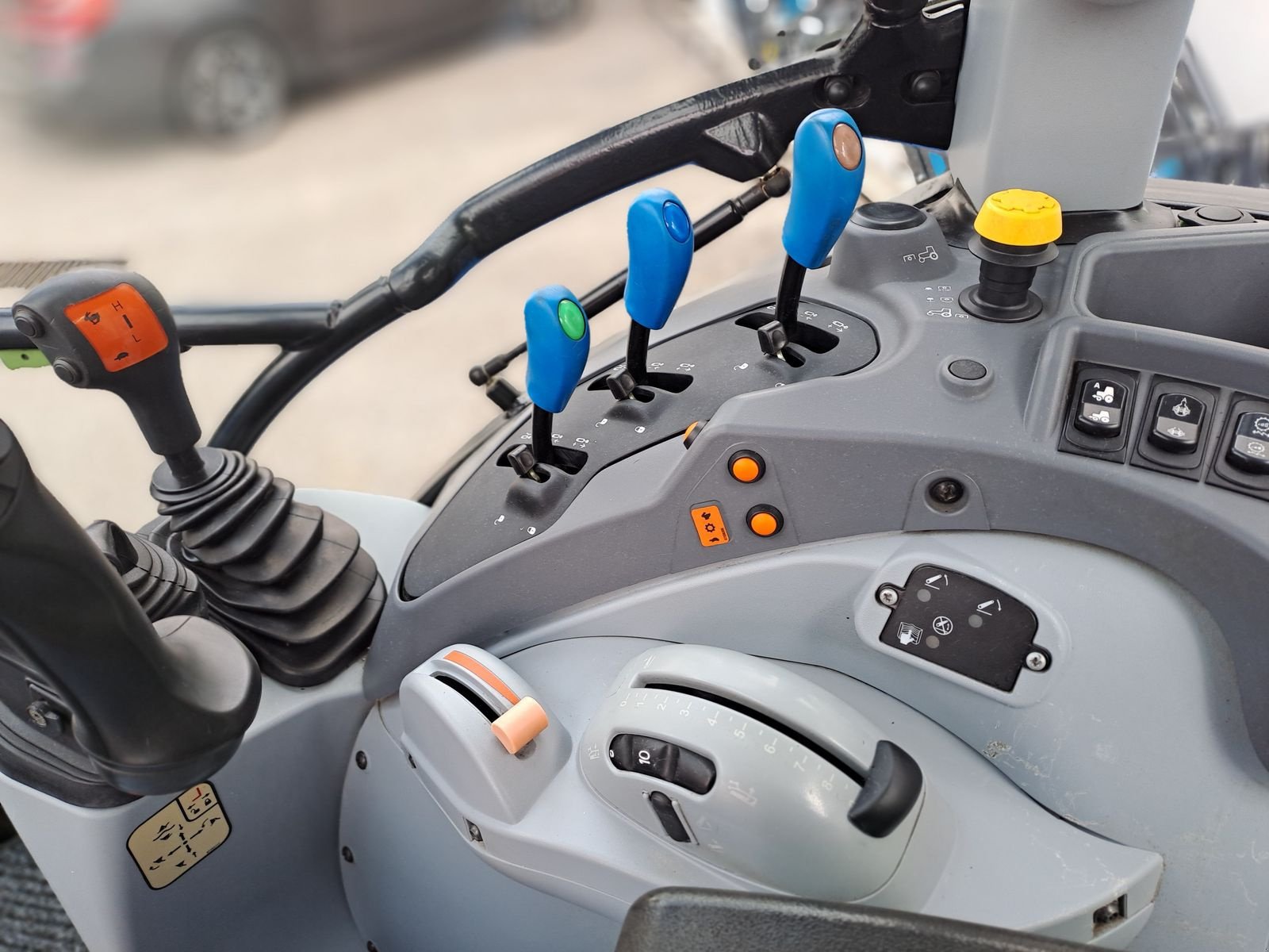 Traktor tip New Holland T5.100 Electro Command, Gebrauchtmaschine in Burgkirchen (Poză 15)