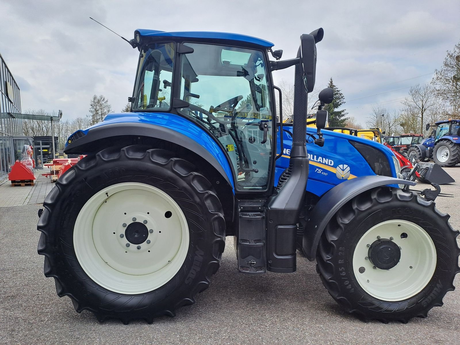 Traktor a típus New Holland T5.100 Electro Command, Gebrauchtmaschine ekkor: Burgkirchen (Kép 5)