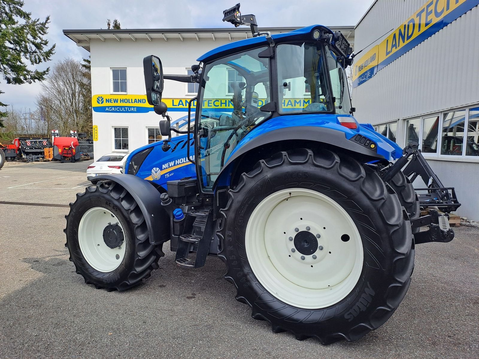 Traktor a típus New Holland T5.100 Electro Command, Gebrauchtmaschine ekkor: Burgkirchen (Kép 11)