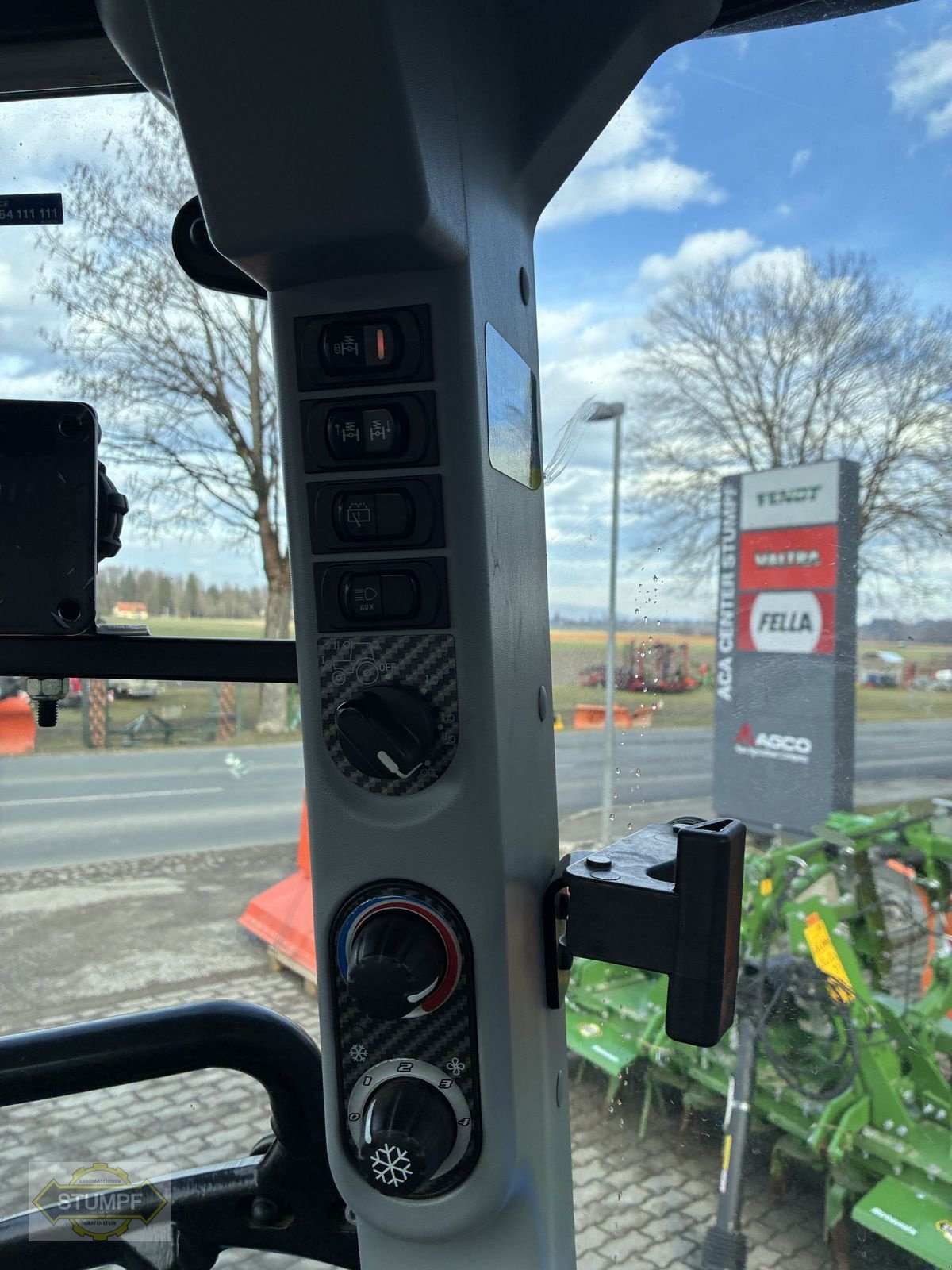 Traktor des Typs New Holland T5.100 Electro Command, Gebrauchtmaschine in Grafenstein (Bild 15)