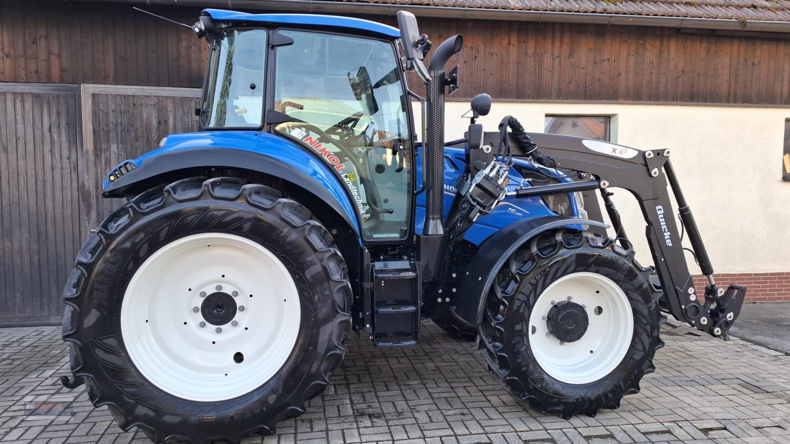 Traktor typu New Holland T5.100 ElectroCommand mit Frontlader, Gebrauchtmaschine v Lichtenfels (Obrázok 4)