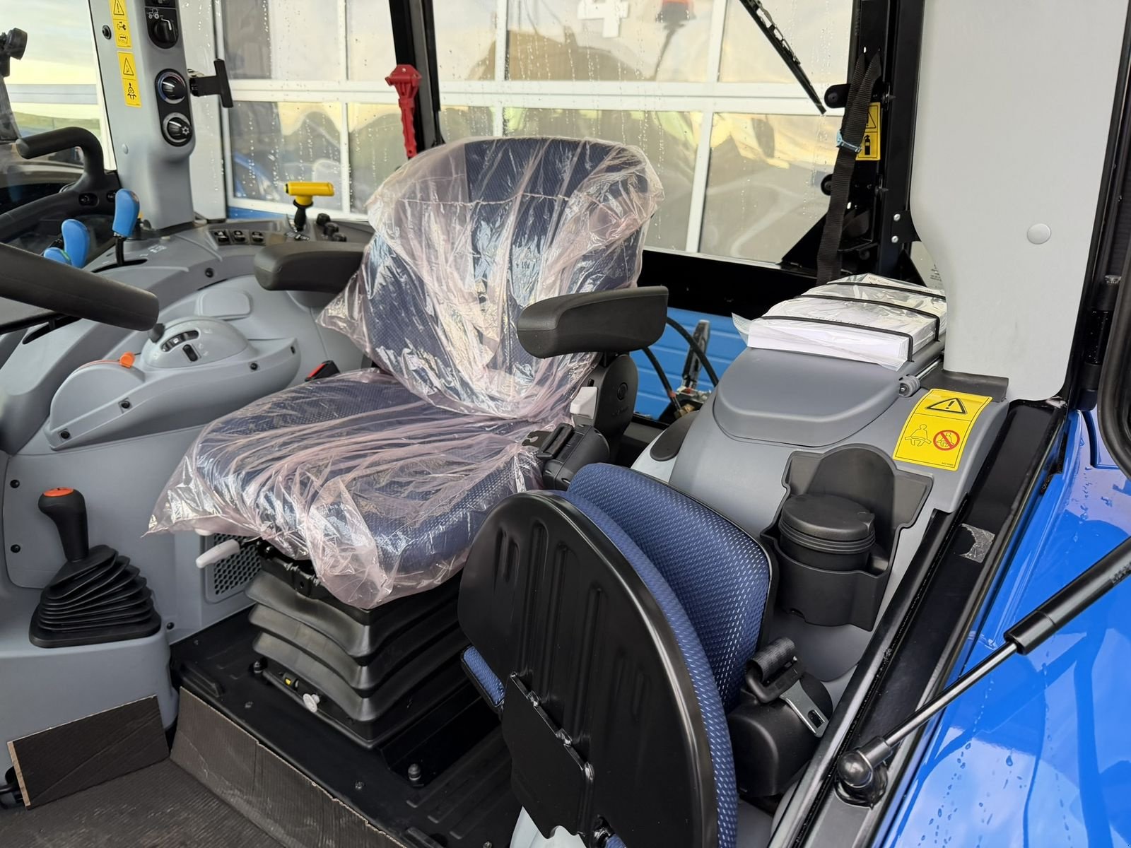 Traktor del tipo New Holland T5.100 HILO 1,5 CAB, Vorführmaschine In Göpfritz (Immagine 9)