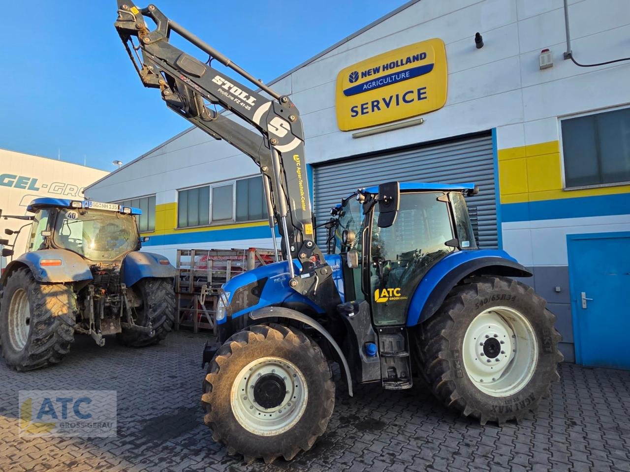 Traktor типа New Holland T5.100 POWERSHUTTLE SMART DRUCKLUFT, Gebrauchtmaschine в Groß-Gerau (Фотография 3)
