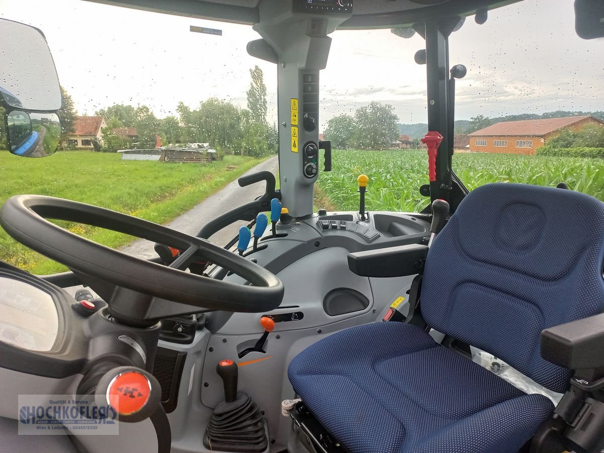 Traktor des Typs New Holland T5.100 Powershuttle, Neumaschine in Wies (Bild 11)