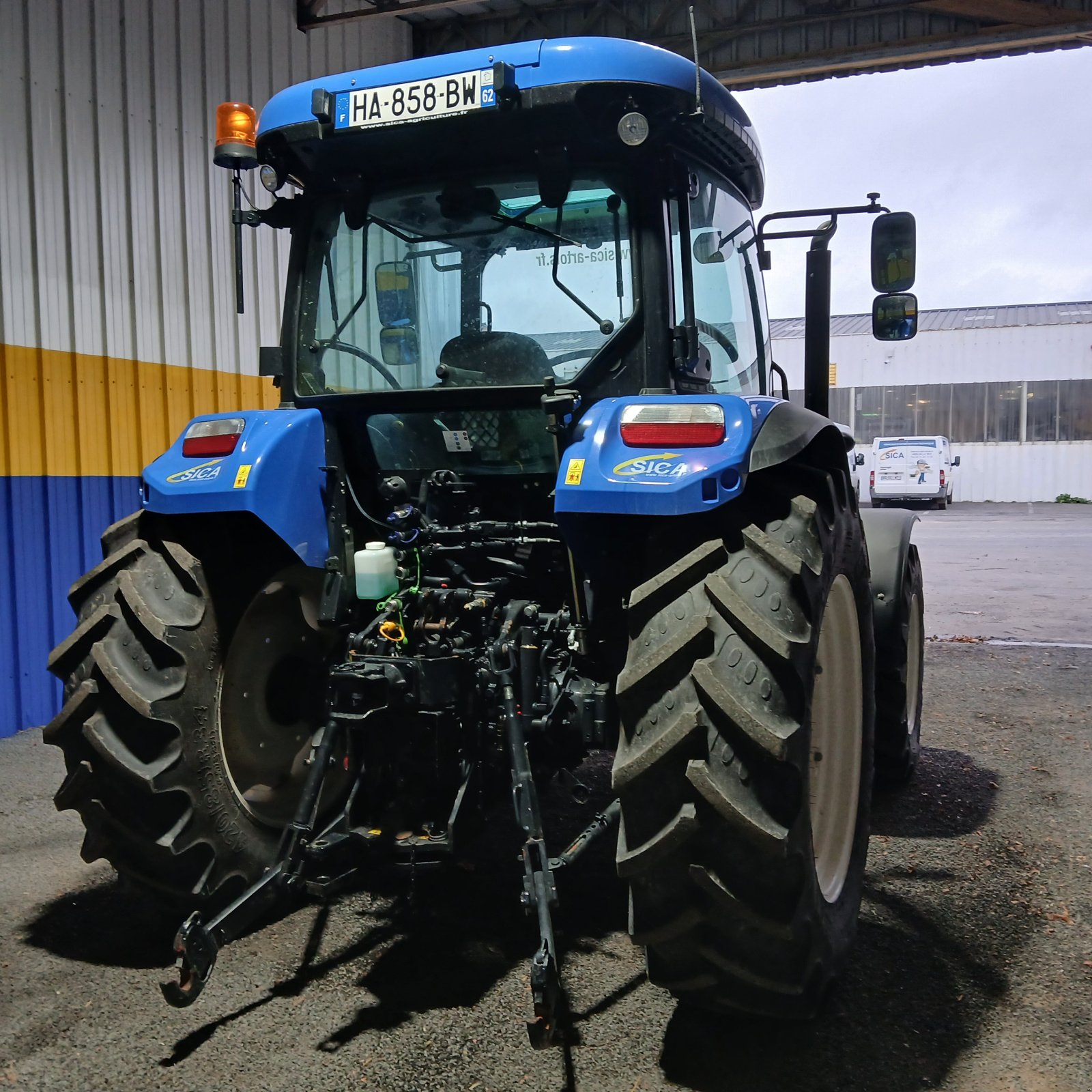 Traktor tipa New Holland T5.100 S, Gebrauchtmaschine u HERLIN LE SEC (Slika 4)