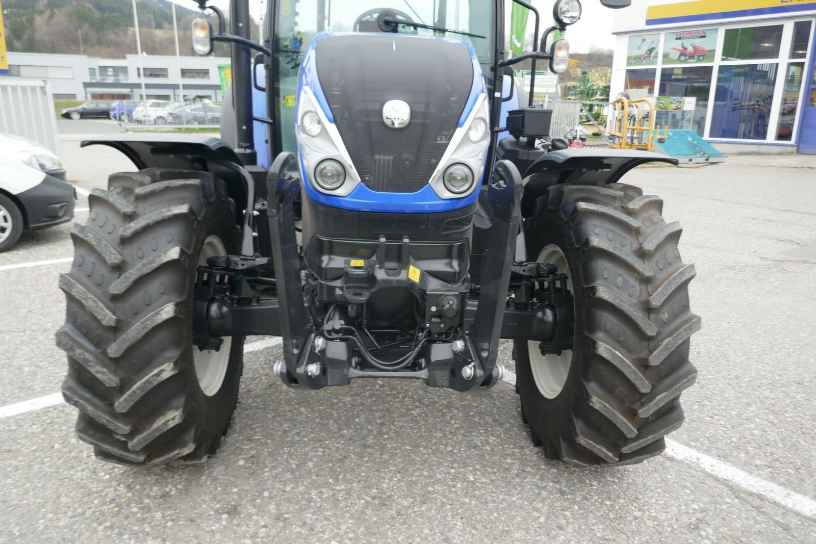 Traktor des Typs New Holland T5.100 Utility Dual Command, Gebrauchtmaschine in Villach (Bild 7)