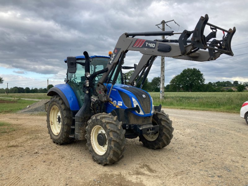 Traktor of the type New Holland T5.100, Gebrauchtmaschine in CORMENON (Picture 1)
