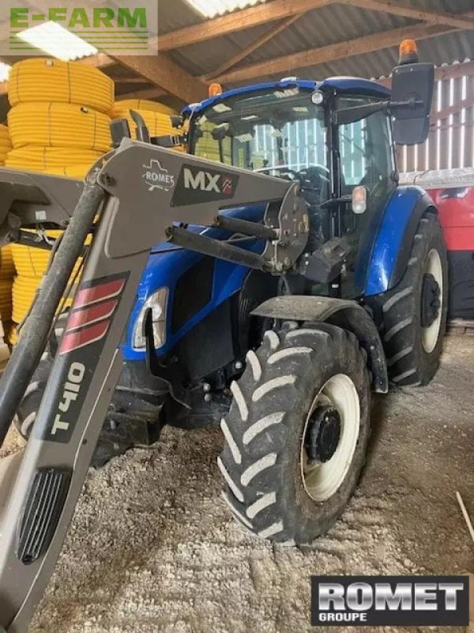 Traktor van het type New Holland t5.100, Gebrauchtmaschine in GENNES-SUR-GLAIZE (Foto 1)