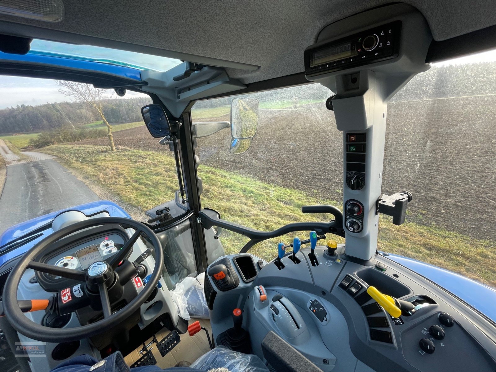 Traktor типа New Holland T5.100, Gebrauchtmaschine в Lichtenfels (Фотография 8)