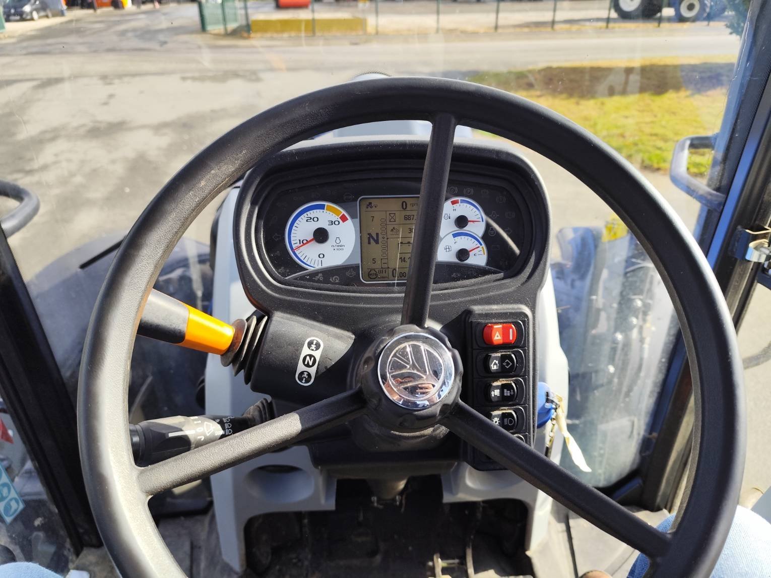 Traktor typu New Holland T5.100EC, Gebrauchtmaschine v Le Horps (Obrázek 7)