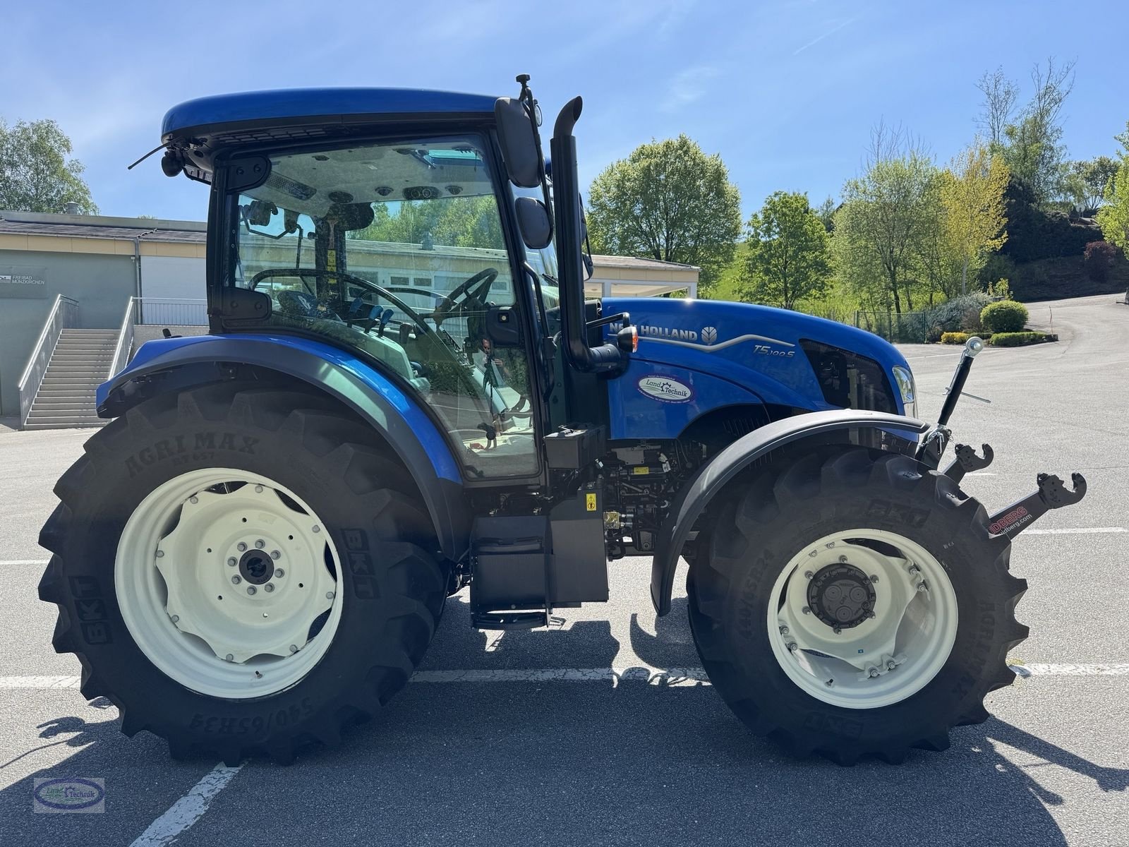 Traktor typu New Holland T5.100S Powershuttle, Vorführmaschine v Münzkirchen (Obrázek 4)