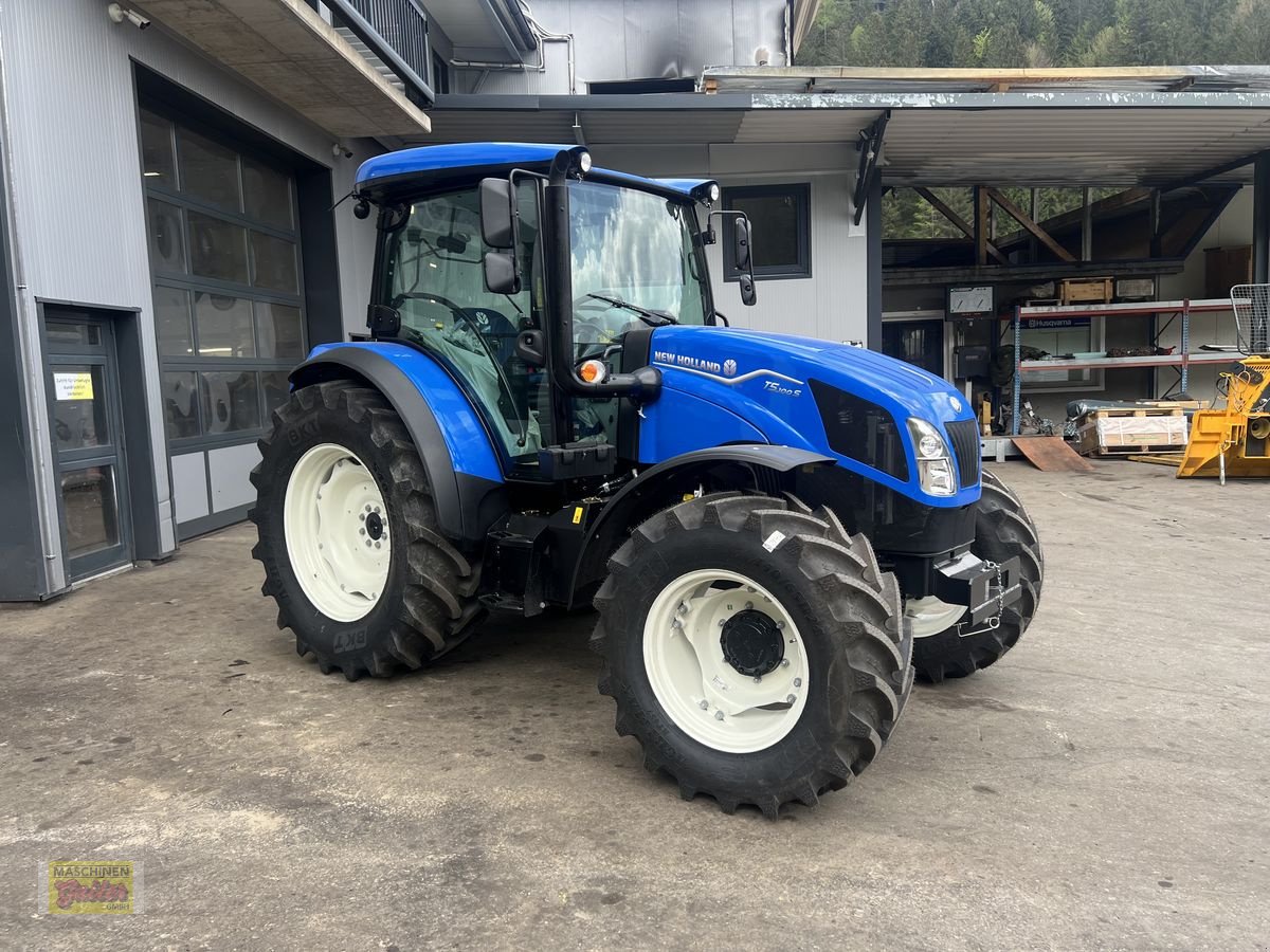 Traktor des Typs New Holland T5.100S, Neumaschine in Kötschach (Bild 4)
