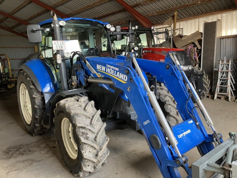 Traktor of the type New Holland T5.105 Dual Command, Gebrauchtmaschine in Brønderslev (Picture 1)