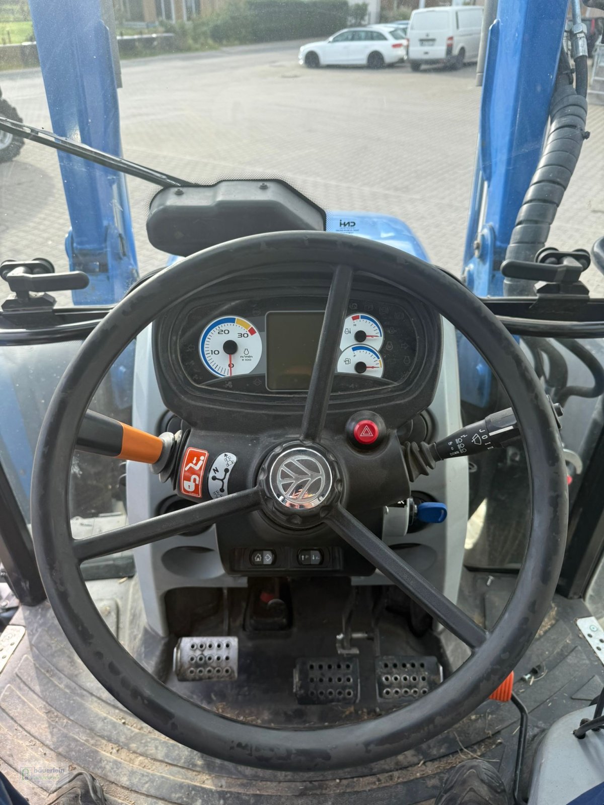 Traktor of the type New Holland T5.105 EC, Gebrauchtmaschine in Buch am Wald (Picture 7)