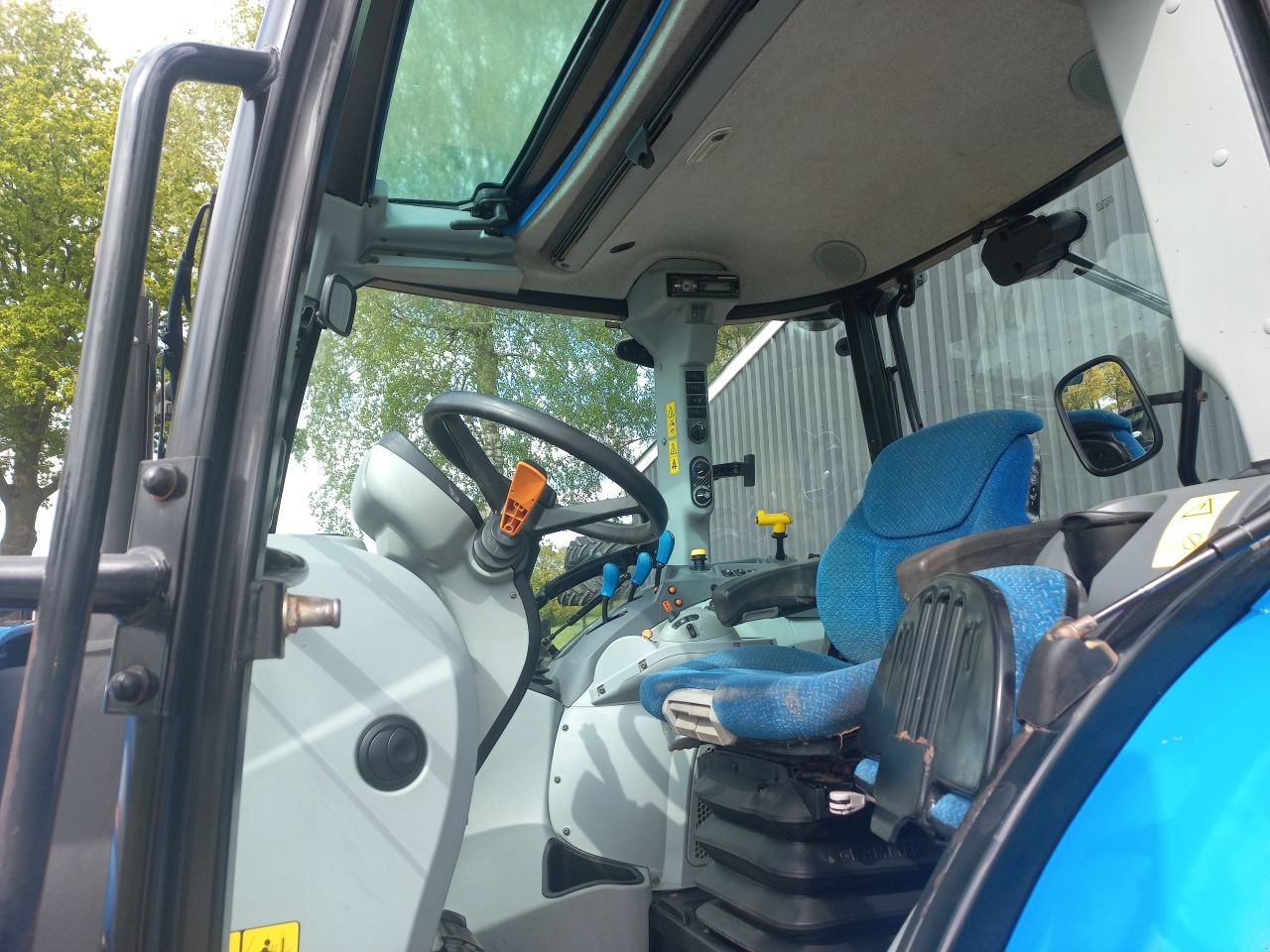 Traktor des Typs New Holland T5.105 elektrocommand, Gebrauchtmaschine in Daarle (Bild 11)