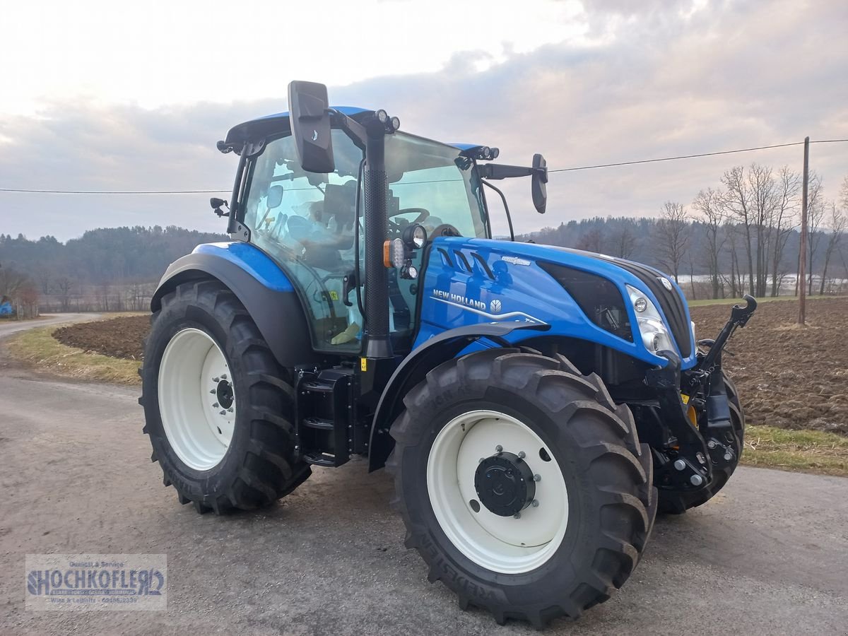 Traktor типа New Holland T5.110 AC (Stage V), Neumaschine в Wies (Фотография 3)