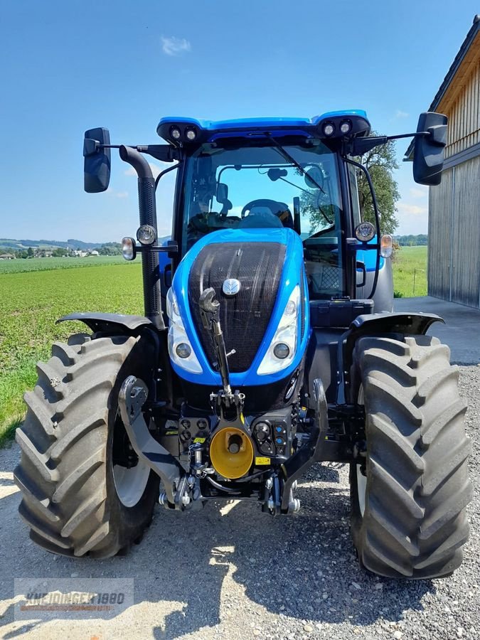 Traktor of the type New Holland T5.110 DC, Gebrauchtmaschine in Altenfelden (Picture 2)