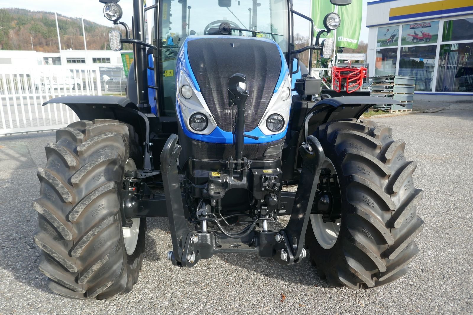 Traktor of the type New Holland T5.110 Dual Command, Gebrauchtmaschine in Villach (Picture 5)