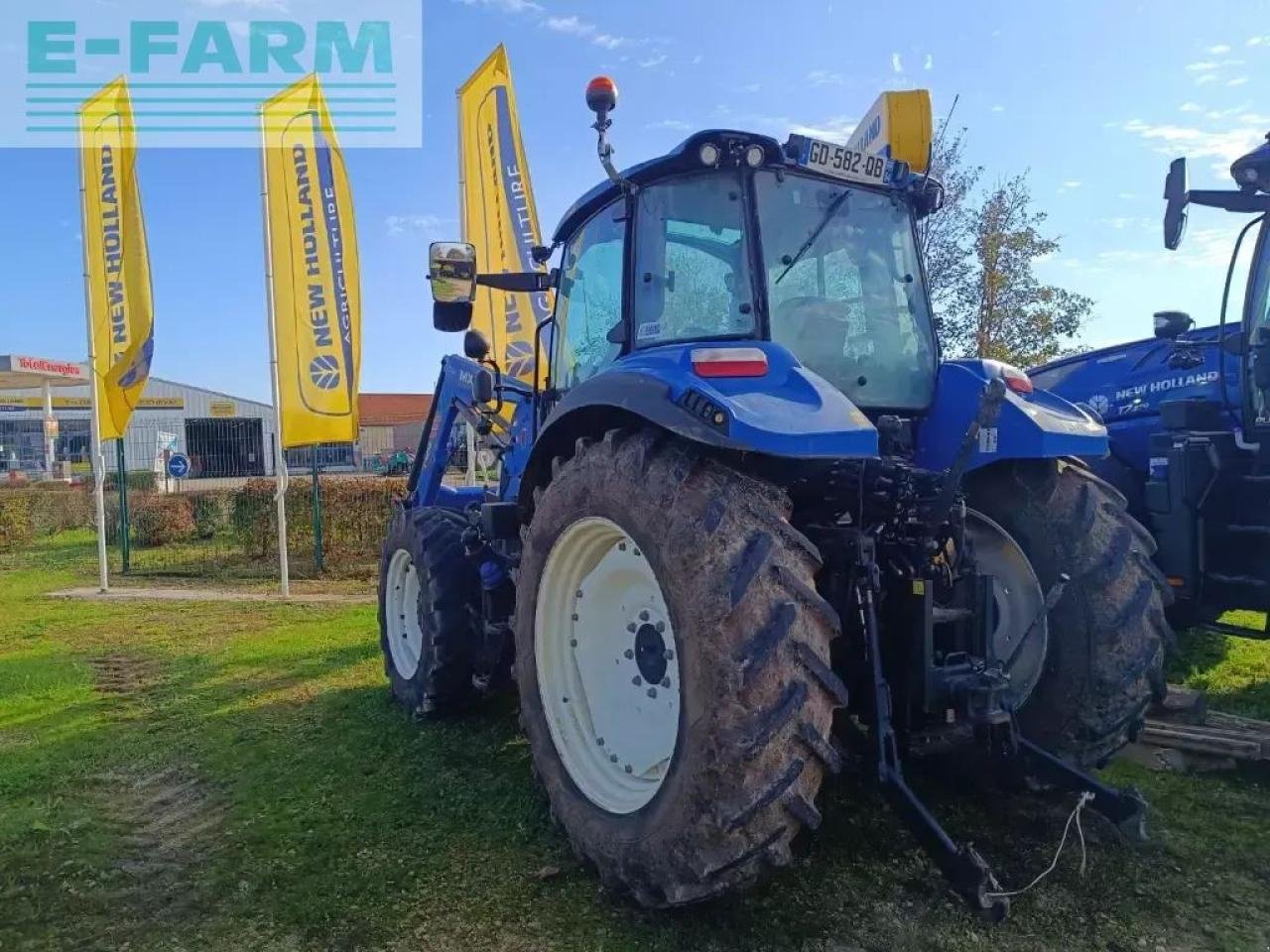 Traktor Türe ait New Holland t5.110 ec EC, Gebrauchtmaschine içinde CHAUVONCOURT (resim 9)