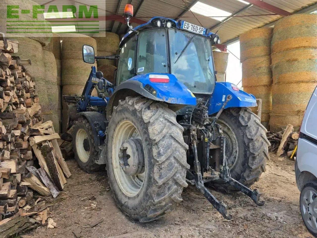 Traktor du type New Holland t5.110 ec EC, Gebrauchtmaschine en CHAUVONCOURT (Photo 7)