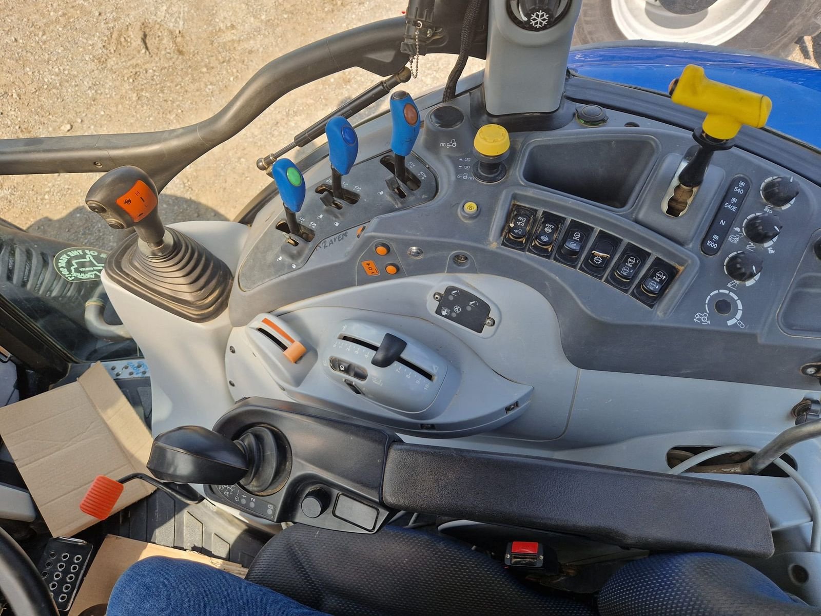 Traktor of the type New Holland T5.110 Electro Command (Stufe V), Gebrauchtmaschine in Obritzberg (Picture 10)
