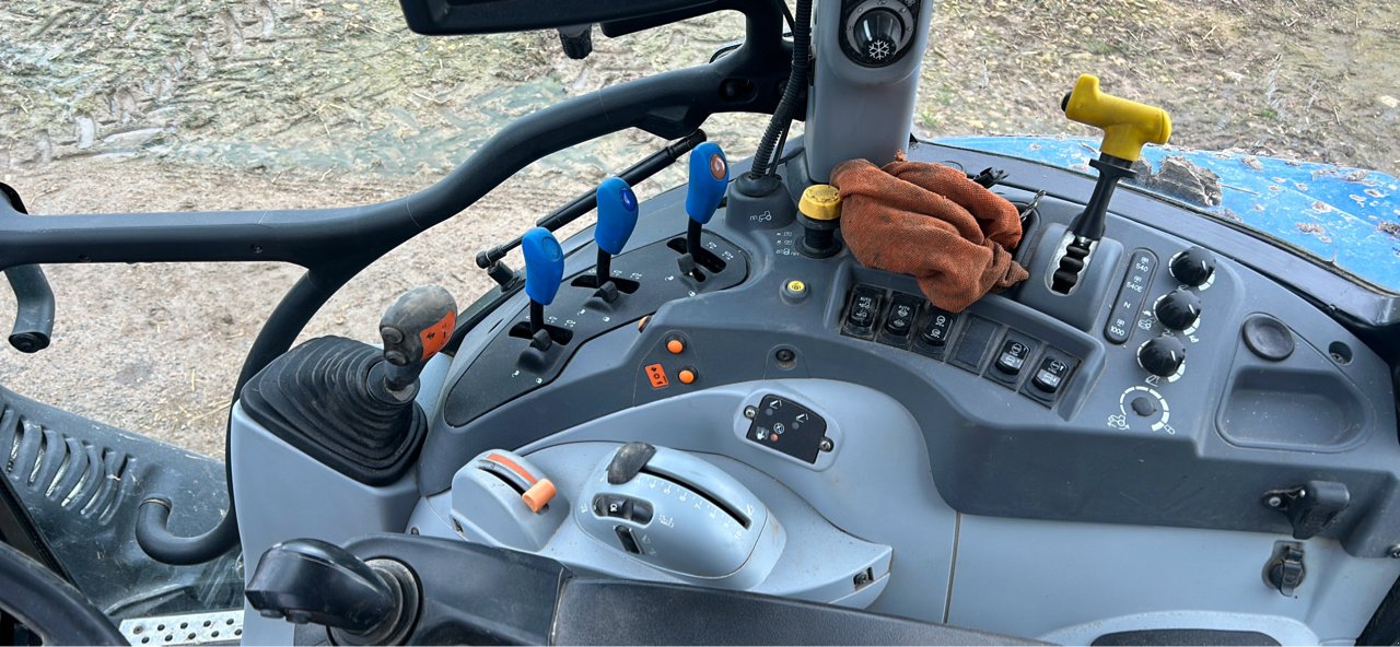 Traktor типа New Holland T5.110, Gebrauchtmaschine в CORMENON (Фотография 3)