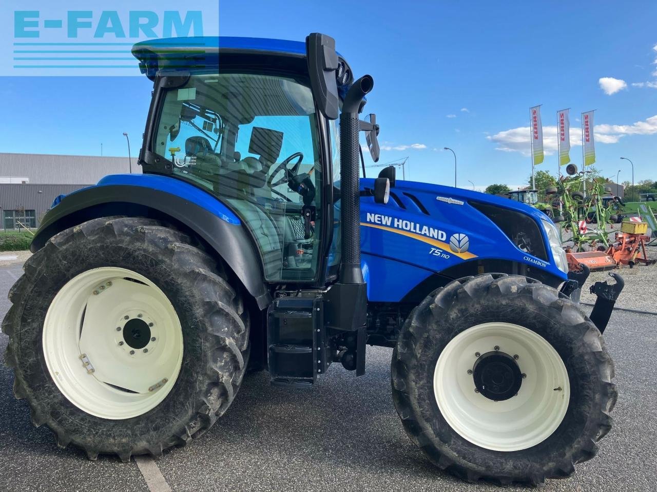 Traktor Türe ait New Holland t5.110, Gebrauchtmaschine içinde AILLAS (33 - GIRONDE) (resim 5)