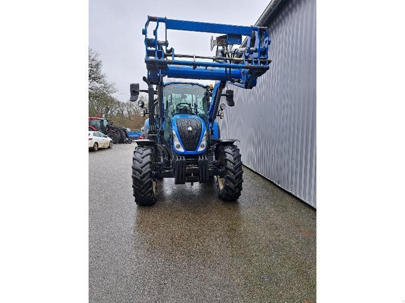 Traktor typu New Holland T5110EC, Gebrauchtmaschine v PLUMELEC (Obrázek 3)