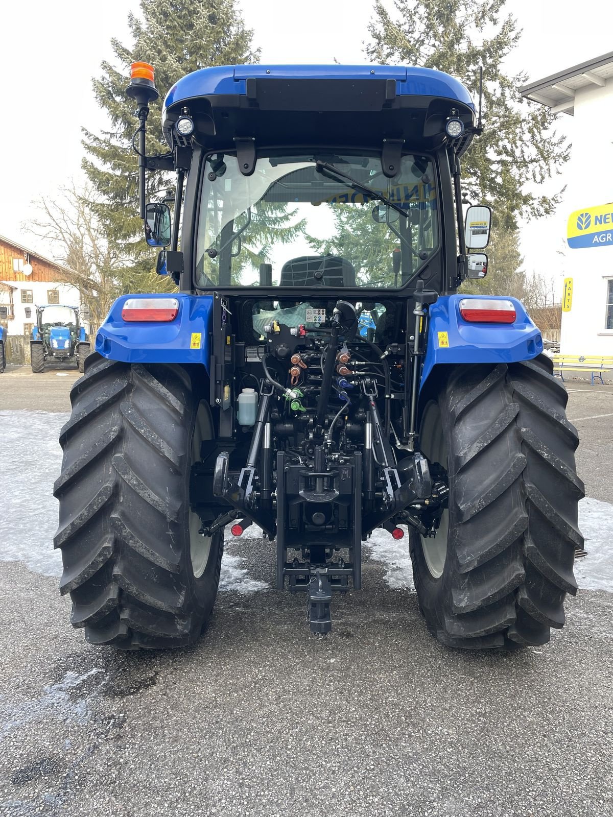Traktor des Typs New Holland T5.110S, Gebrauchtmaschine in Burgkirchen (Bild 4)
