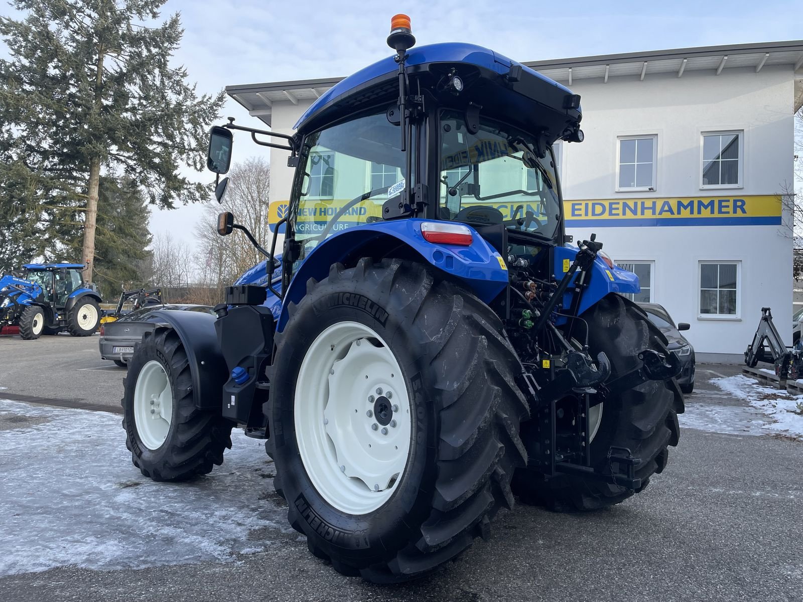 Traktor des Typs New Holland T5.110S, Gebrauchtmaschine in Burgkirchen (Bild 3)