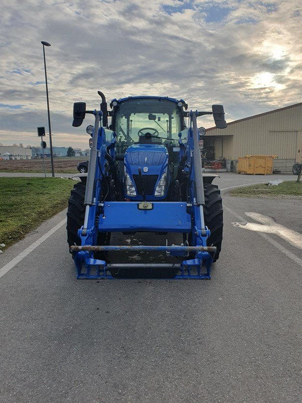 Traktor tipa New Holland T5.115, Gebrauchtmaschine u Chavornay (Slika 3)