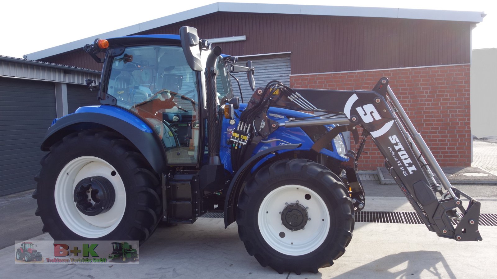 Traktor des Typs New Holland T5.120 Autocommand, Gebrauchtmaschine in Kettenkamp (Bild 5)