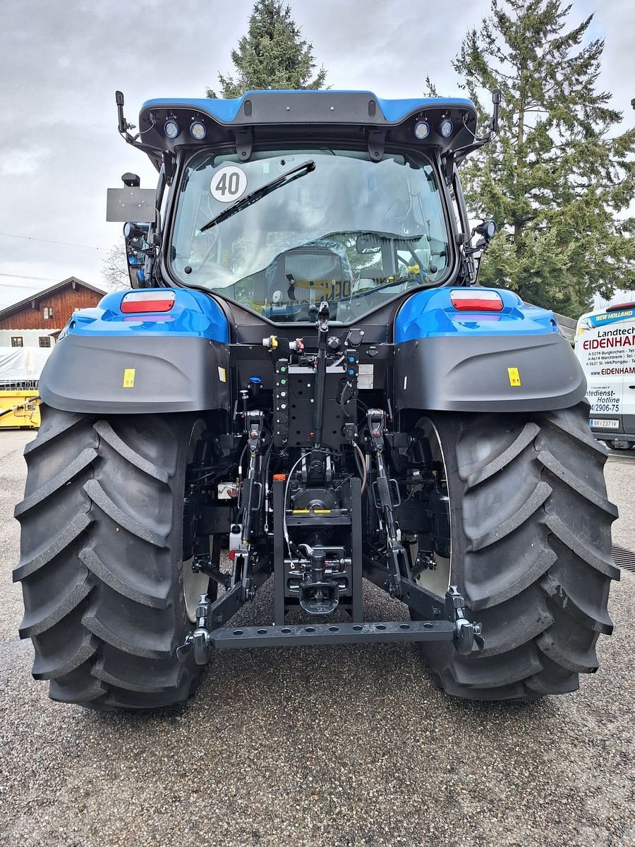 Traktor des Typs New Holland T5.120 DC (Stage V), Neumaschine in Burgkirchen (Bild 4)