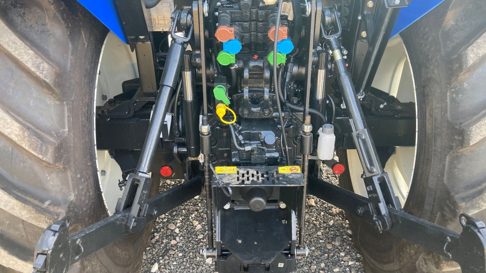 Traktor of the type New Holland T5.120 DC, Gebrauchtmaschine in Glamsbjerg (Picture 10)