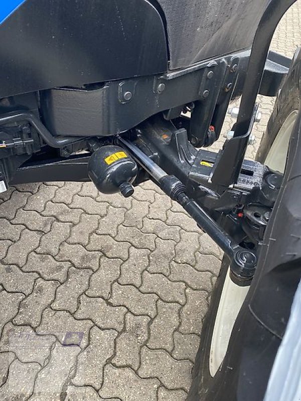 Traktor des Typs New Holland T5.120 DC, Neumaschine in Ober-Ramstadt (Bild 3)