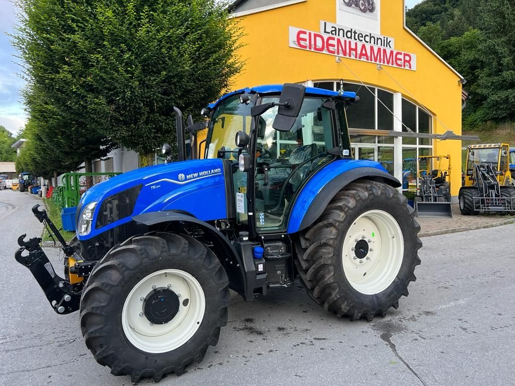 Traktor типа New Holland T5.120 Dual Command, Neumaschine в Burgkirchen (Фотография 1)