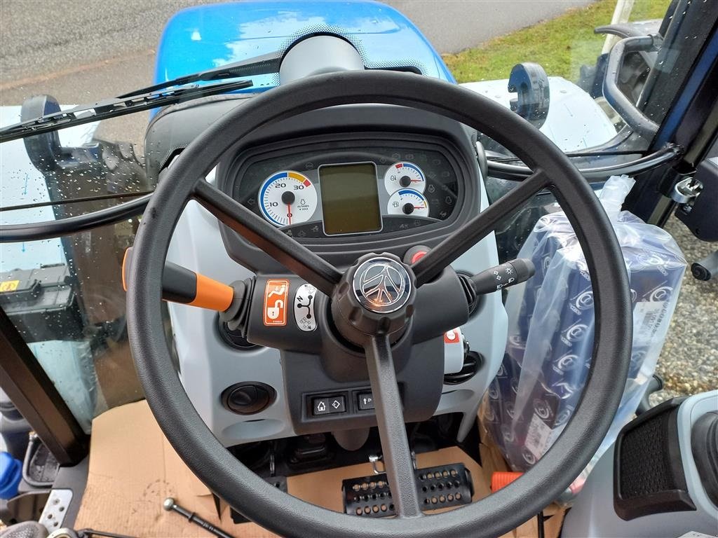 Traktor tip New Holland T5.120 DualComand Læsser forberedt, Gebrauchtmaschine in Maribo (Poză 6)