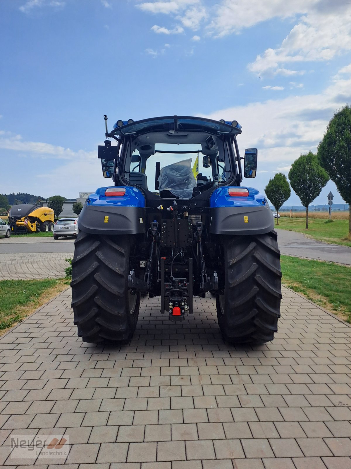 Traktor del tipo New Holland T5.120 Dynamic Command |  BaseTec, Neumaschine In Bad Waldsee Mennisweiler (Immagine 4)