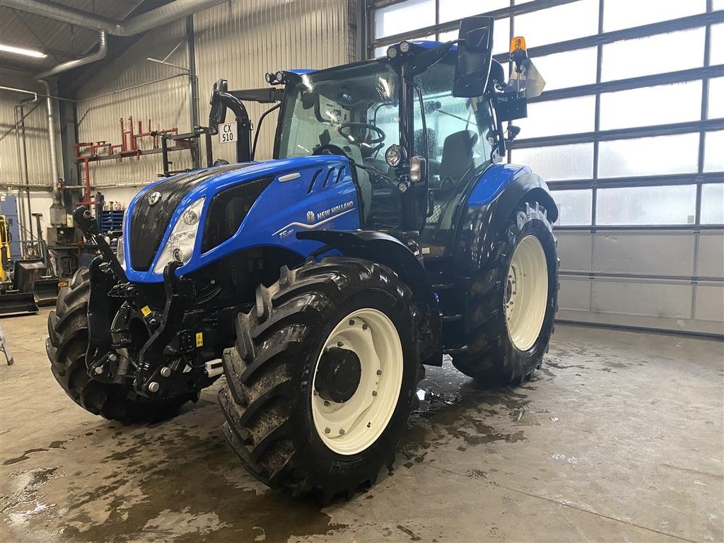 Traktor du type New Holland T5.120 Dynamic Command GPS klar og ALT udstyr, Gebrauchtmaschine en Maribo (Photo 3)